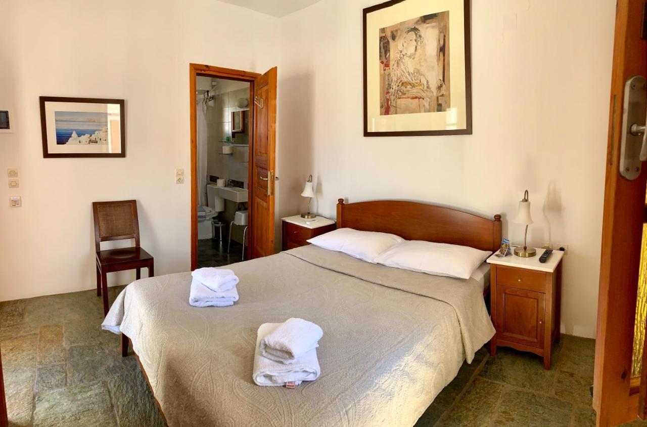 Antheia Hotel Folegandros Town Exterior photo